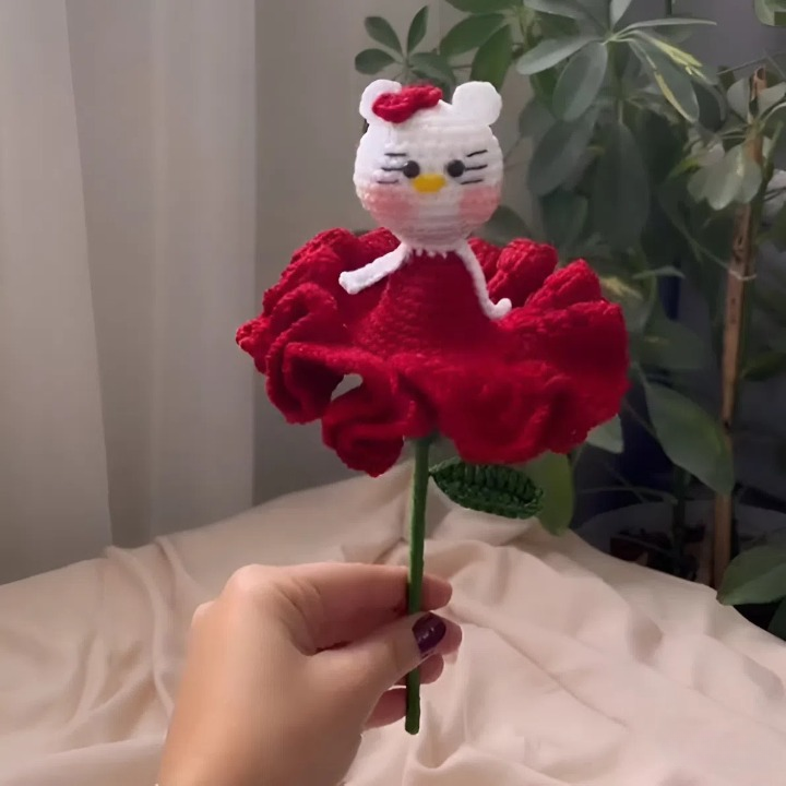 El Örgüsü Hello Kitty Buketi
