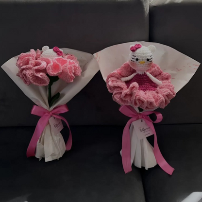 El Örgüsü Hello Kitty Buketi